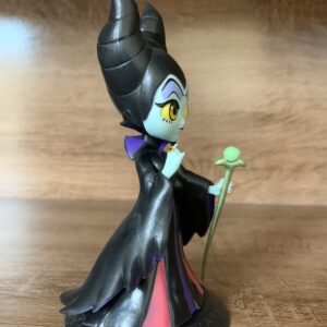 Qposket Malevola