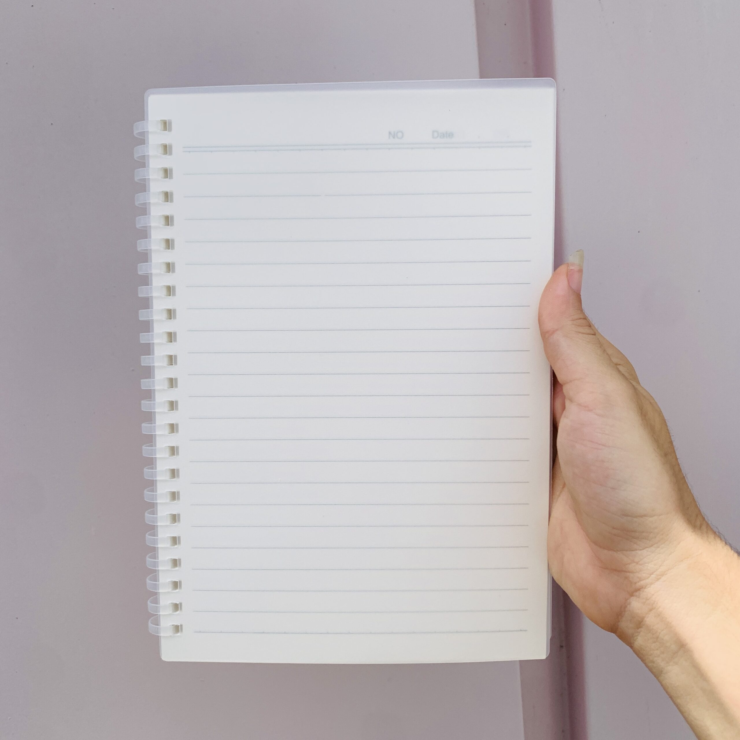 Caderno transparente