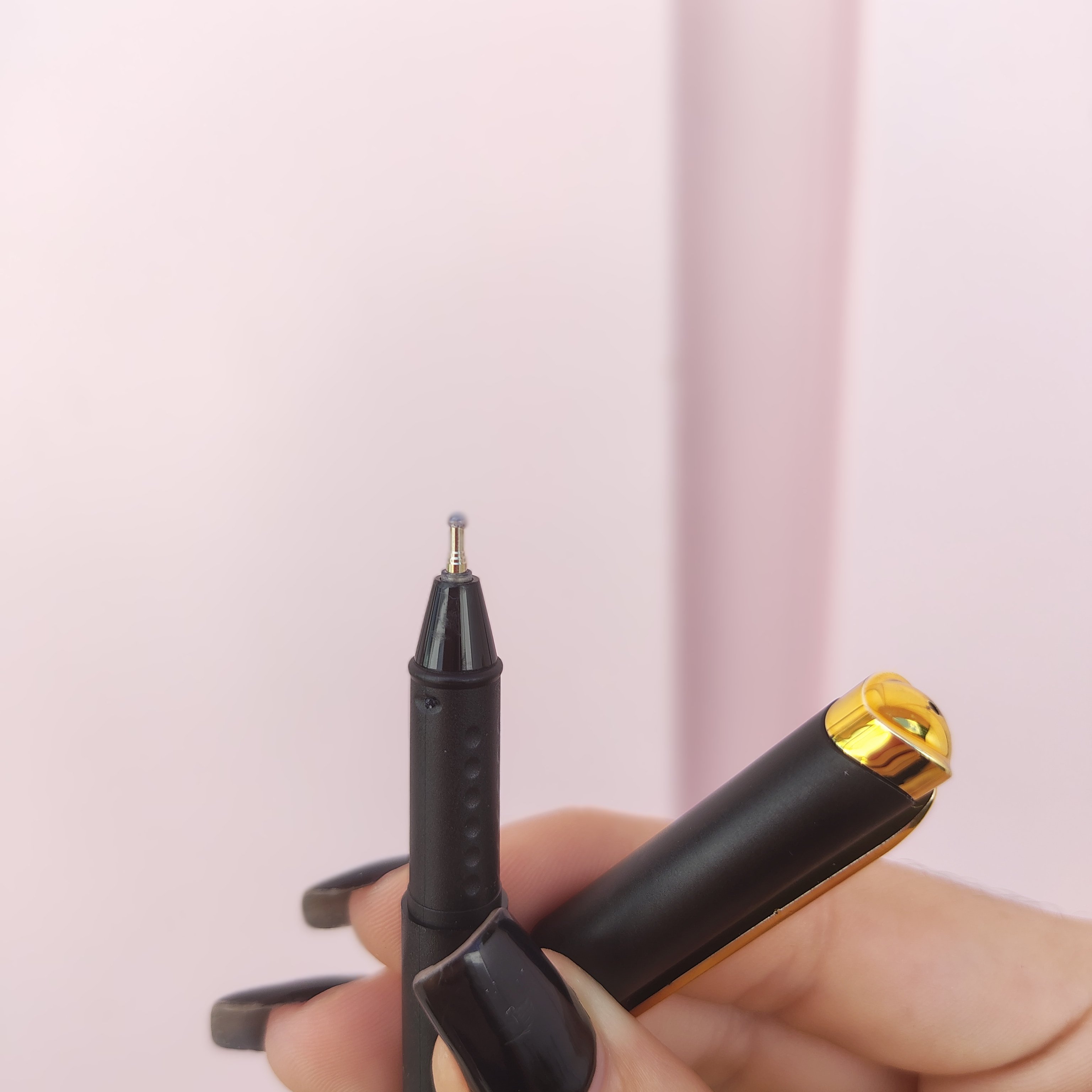 Caneta esferografica unic slim