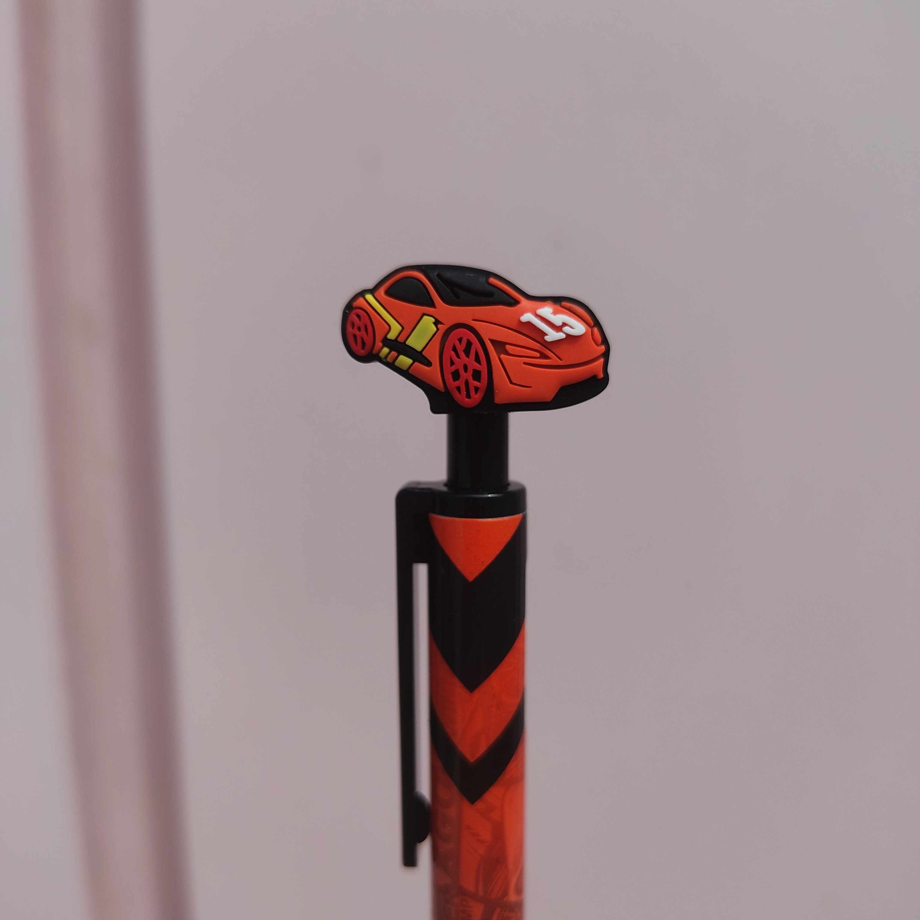 Lapiseira carros 0.7mm